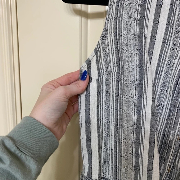 Universal Thread Romper - Picture 2 of 5